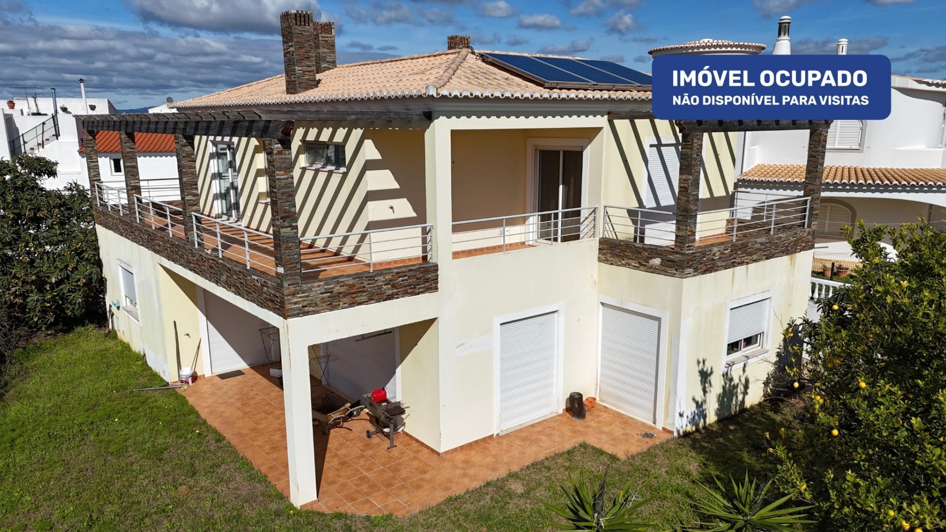 Moradia a poucos minutos das praias de Portimão